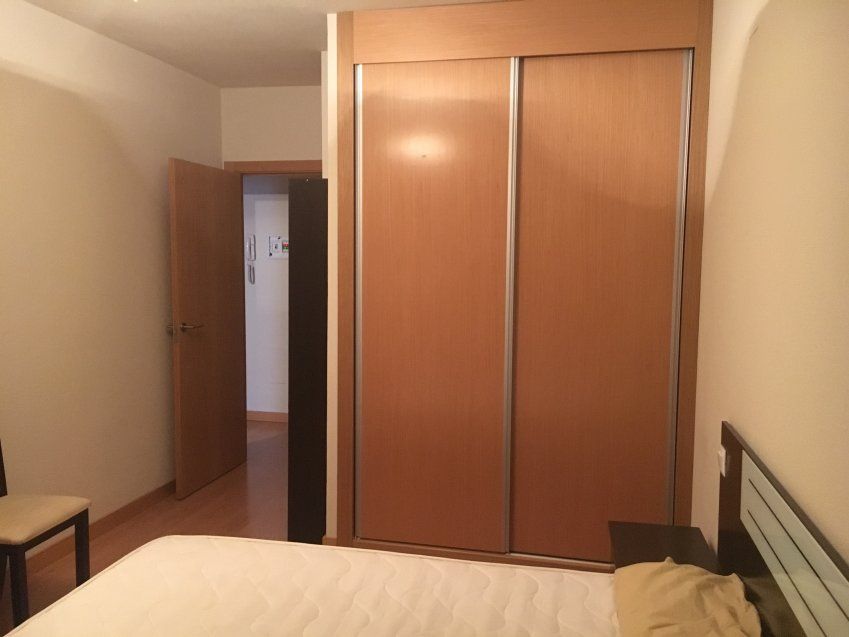 PISO EN ALQUILER ZONA DEVIS