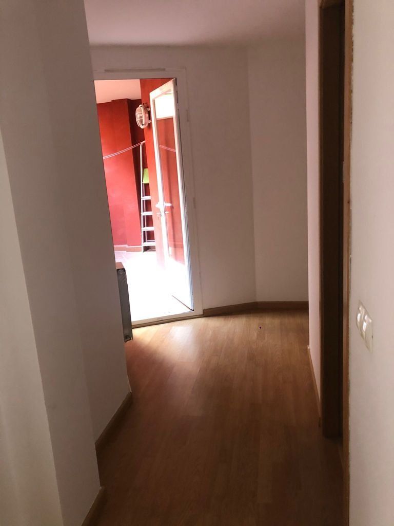 AV