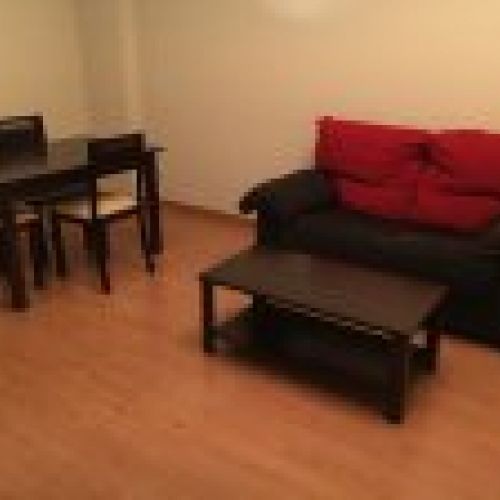 PISO EN ALQUILER ZONA DEVIS