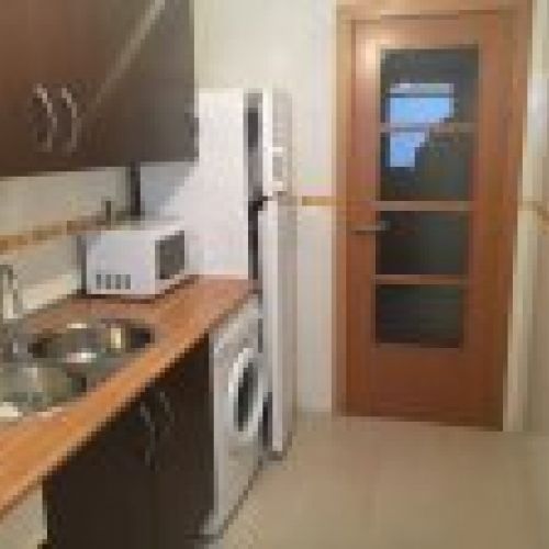 PISO EN ALQUILER ZONA DEVIS